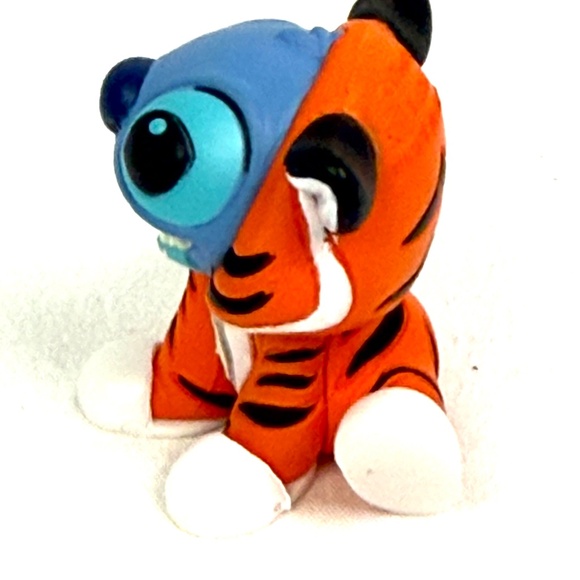 Disney Stitch Vinyl Figure | Stitch in Tiger Onesie | Collectible Figurine - Picture 6 of 11